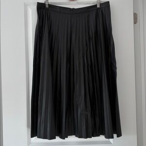 NWOT Simons XL Vegan Leather Black Pleated Midi Skirt